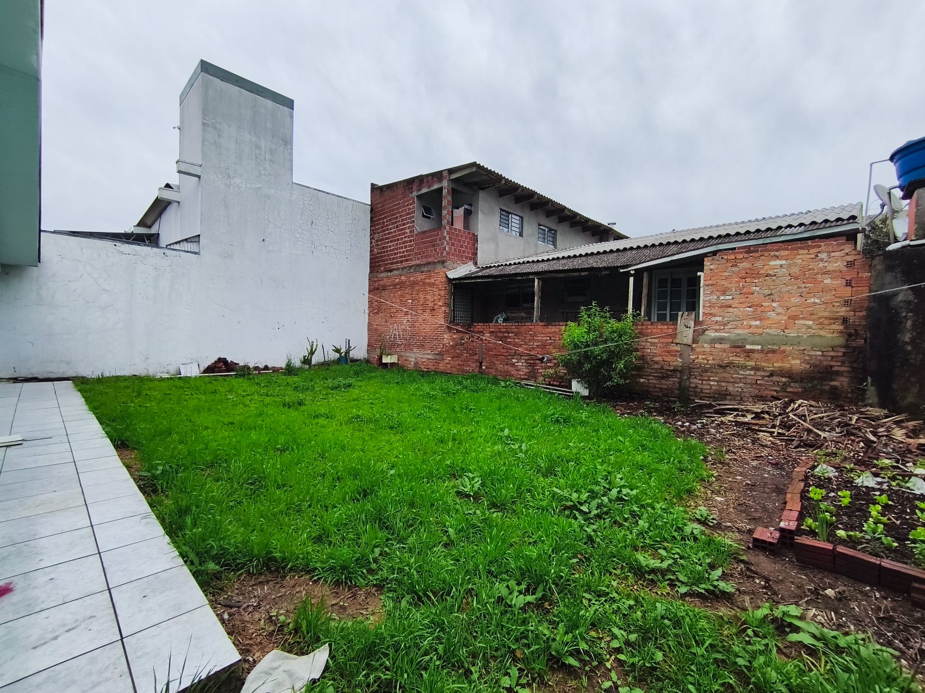 Casa 3 dorm no Desvio Rizzo — foto 8