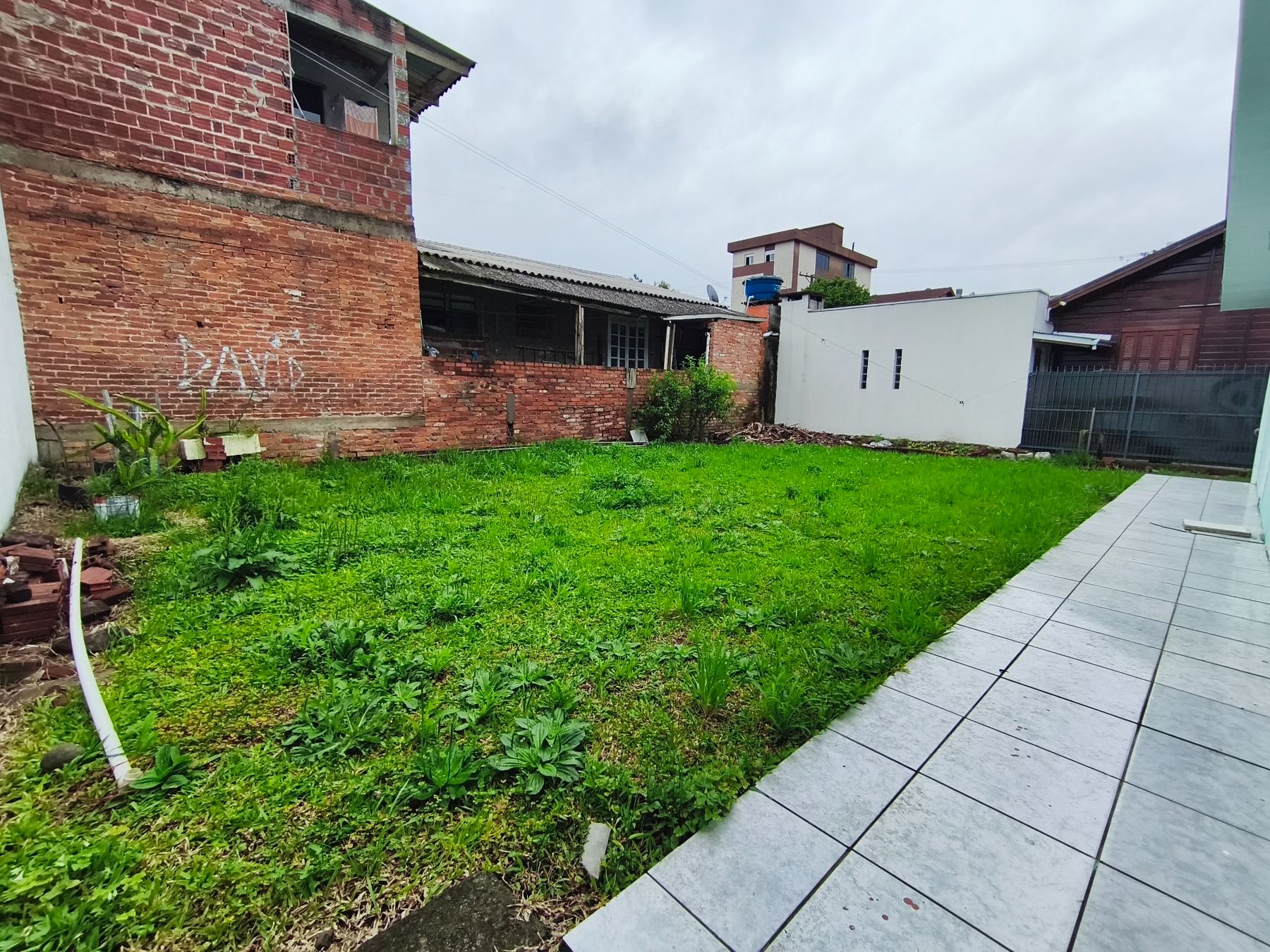 Casa 3 dorm no Desvio Rizzo — foto 7
