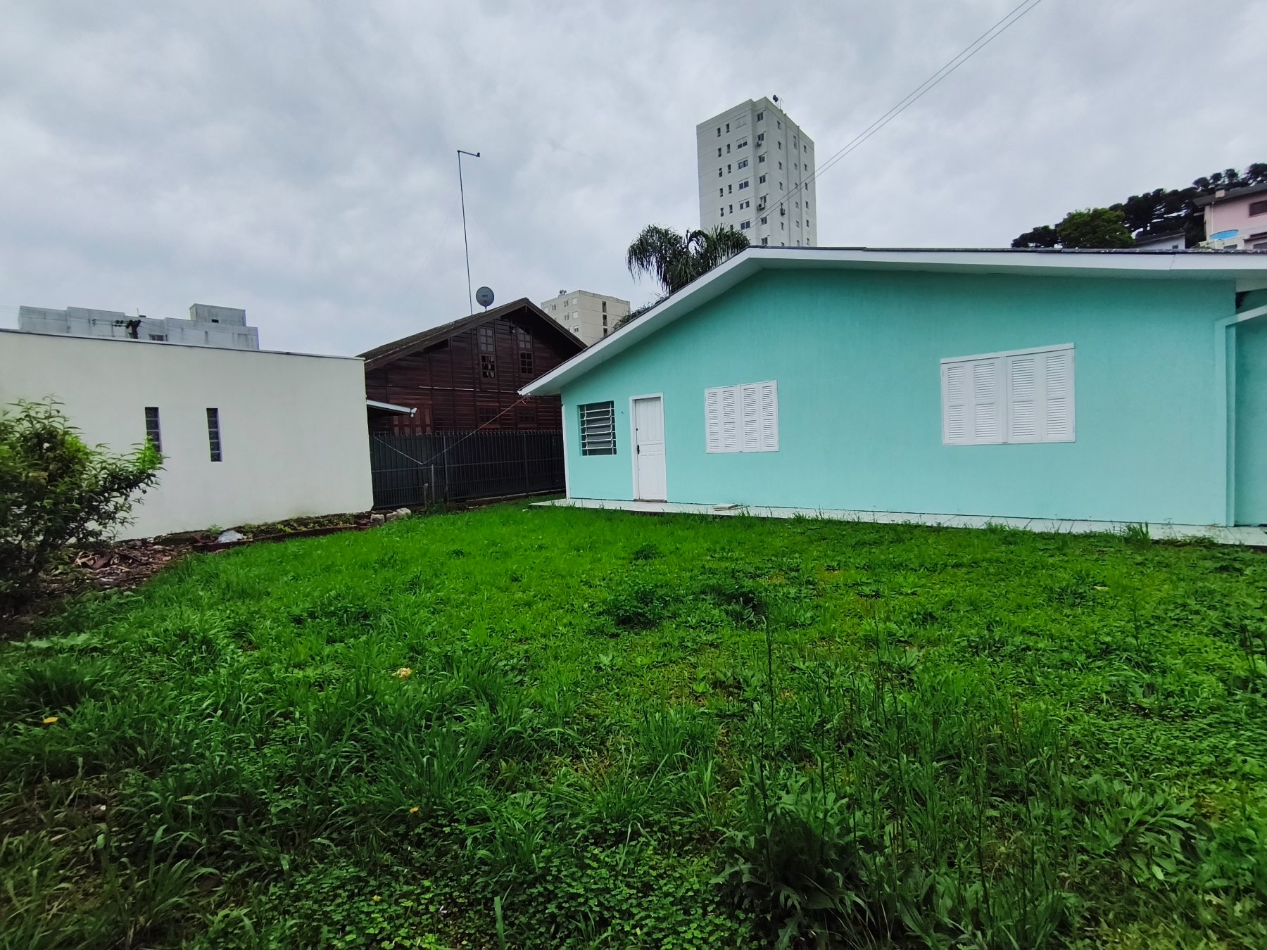 Casa 3 dorm no Desvio Rizzo — foto 6